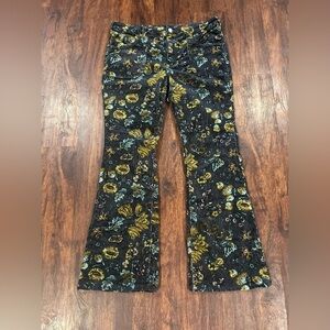 Pilcro Anthropologie Floral corduroy Pants - Navy , Yellow, Green. NWOT